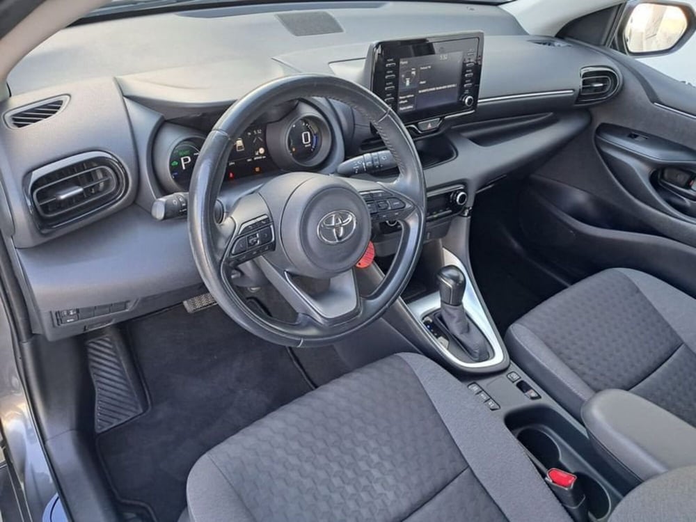 Toyota Yaris Cross usata a Cagliari (9)
