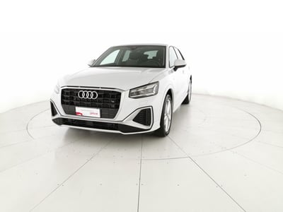 Audi Q2 35 2.0 tdi S line edition s-tronic del 2024 usata a San Salvo