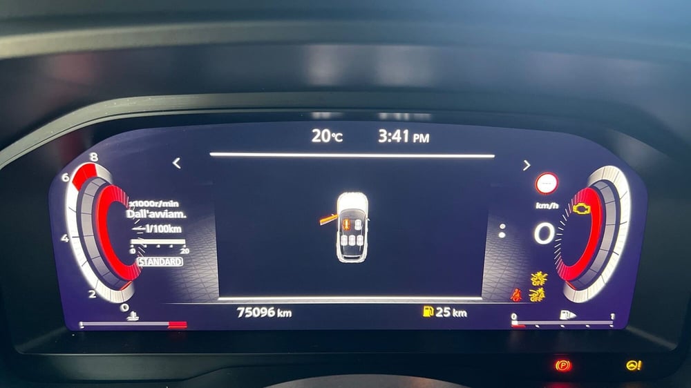 Nissan Qashqai usata a Viterbo (6)