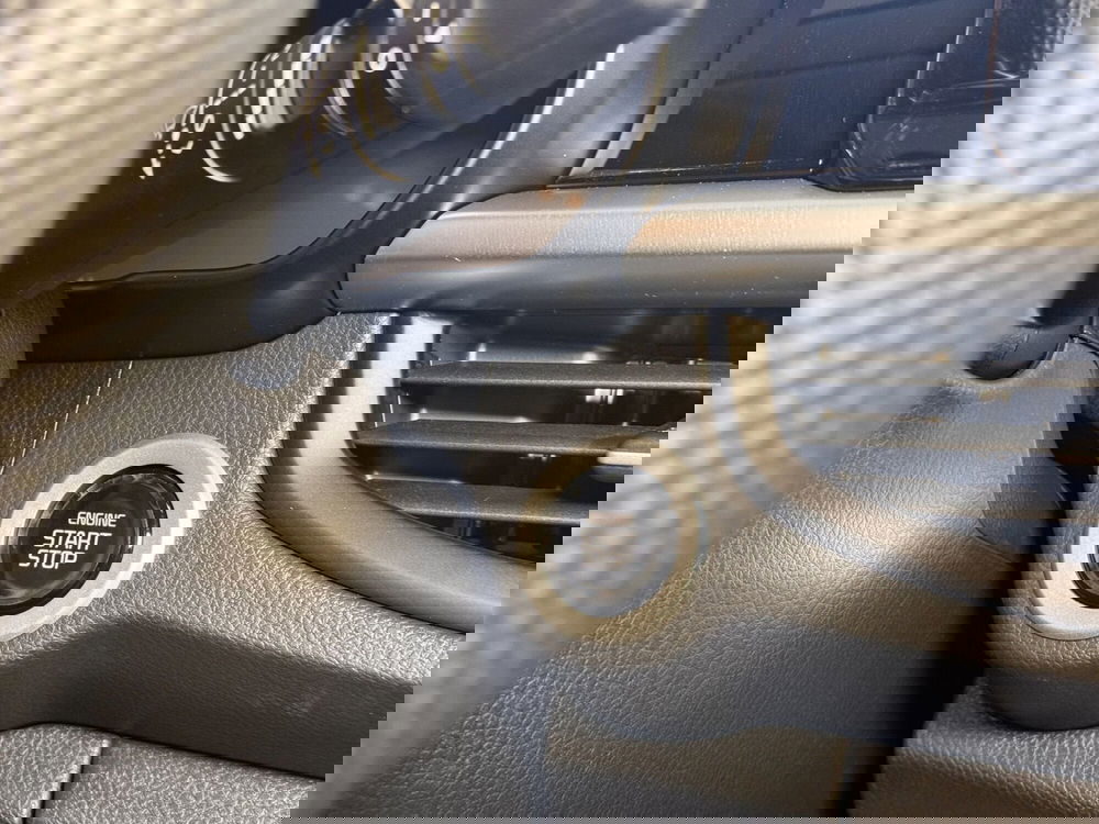 Kia Picanto nuova a La Spezia (18)