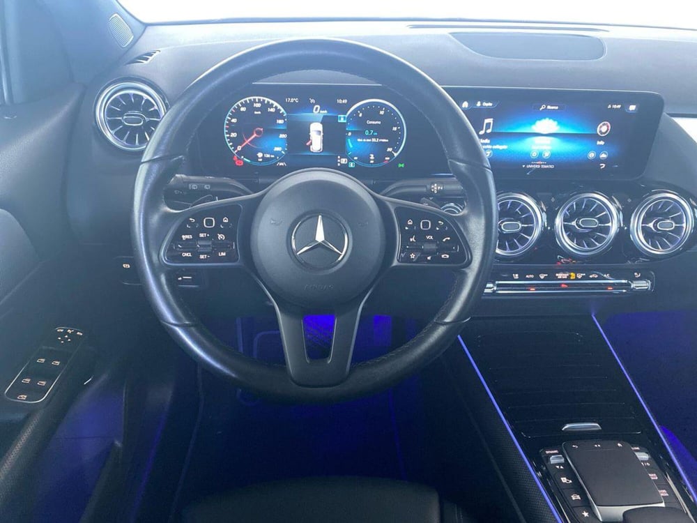 Mercedes-Benz GLA SUV usata a Bergamo (11)