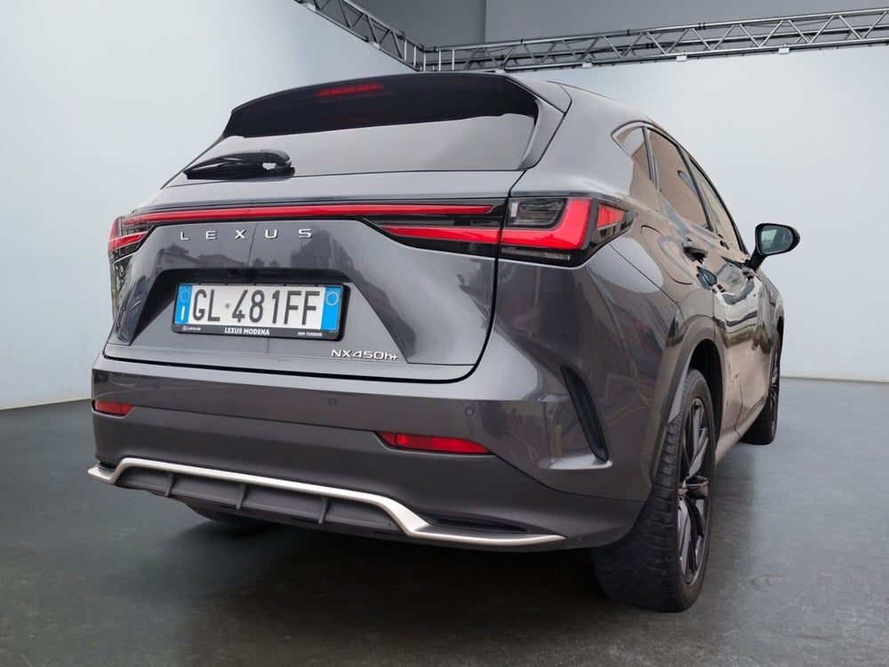 Lexus NX usata a Modena (6)
