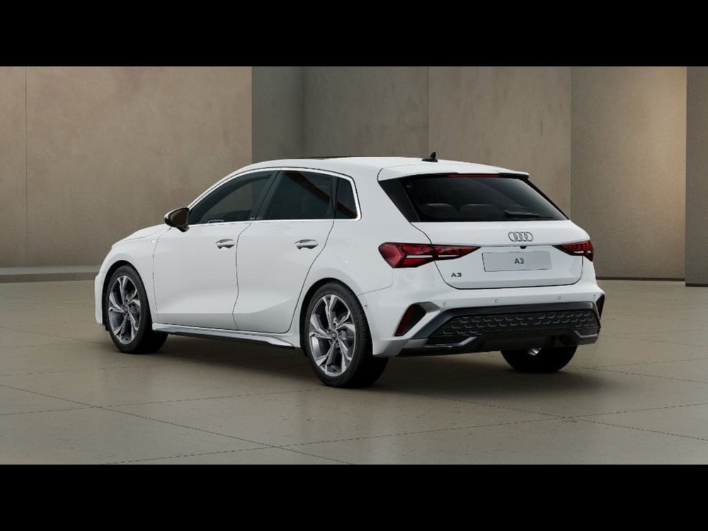 Audi A3 Sportback nuova a Livorno (3)