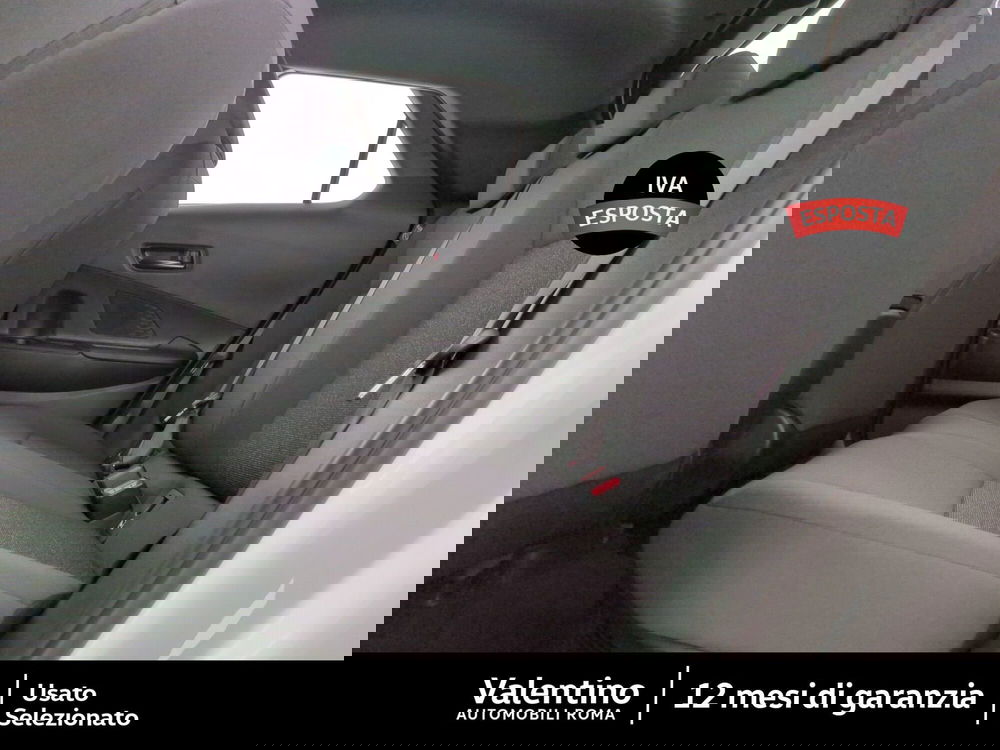 Toyota Toyota C-HR nuova a Roma (10)