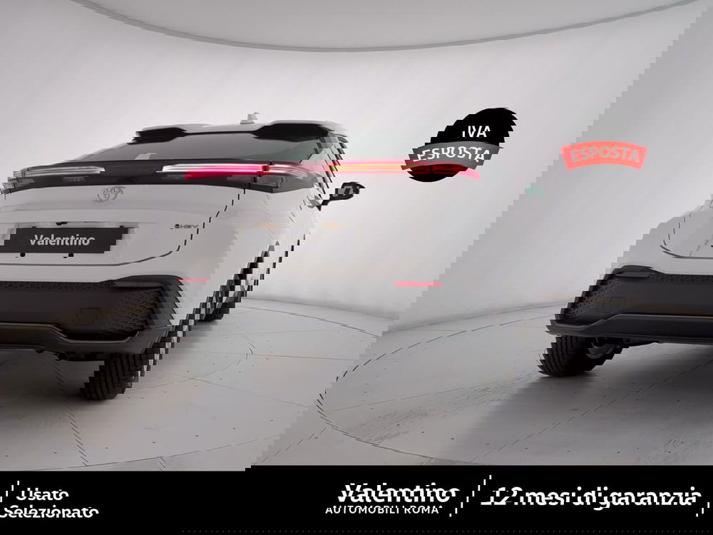 Toyota Toyota C-HR nuova a Roma (3)