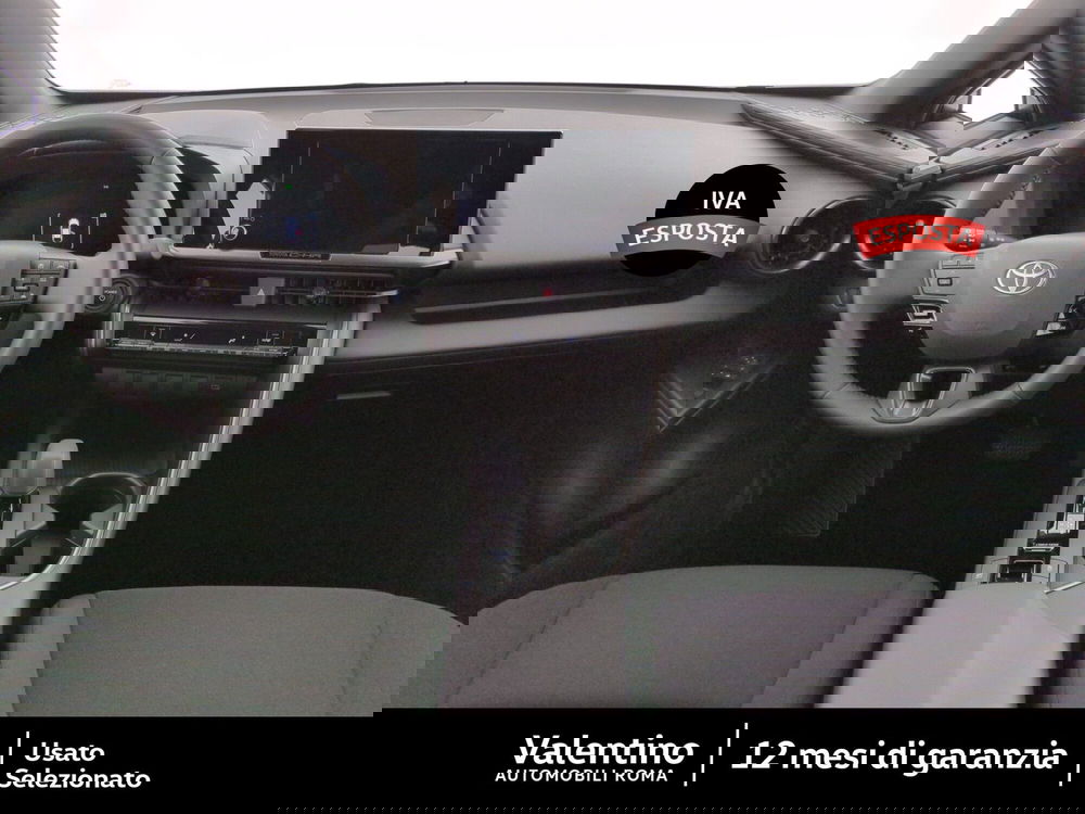 Toyota Toyota C-HR nuova a Roma (7)