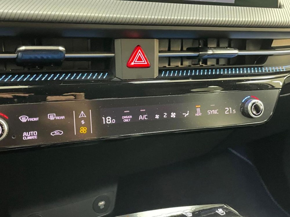Kia EV6 usata a Como (18)
