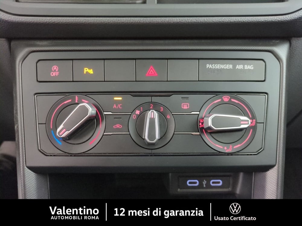 Volkswagen T-Cross usata a Roma (16)