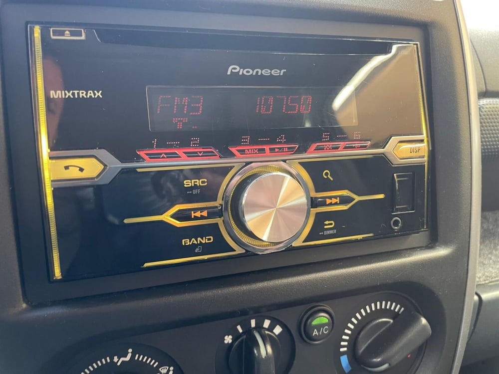 Suzuki Jimny usata a Vicenza (9)
