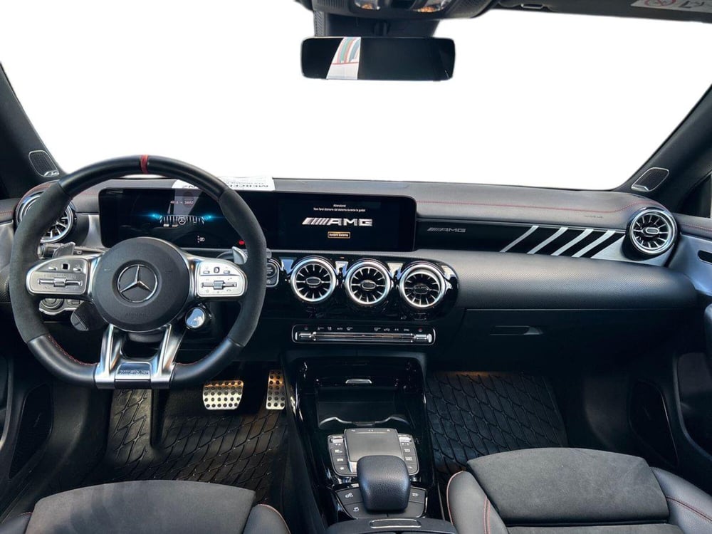 Mercedes-Benz CLA Shooting Brake usata a Bari (9)