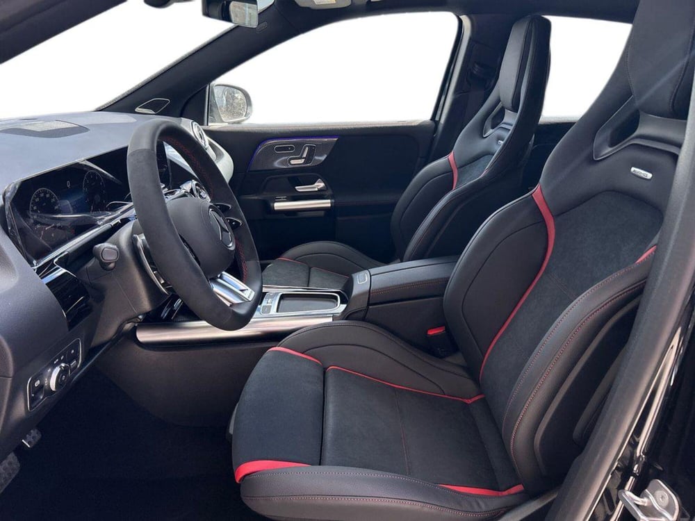 Mercedes-Benz GLA SUV usata a Bari (10)