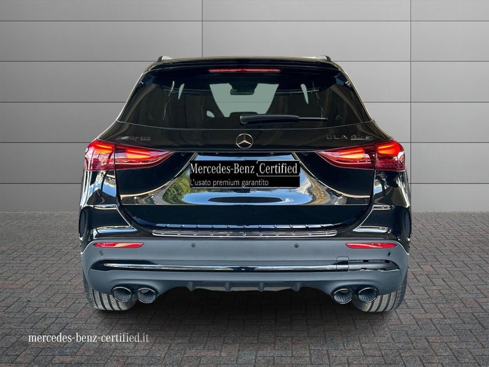 Mercedes-Benz GLA SUV usata a Bari (4)