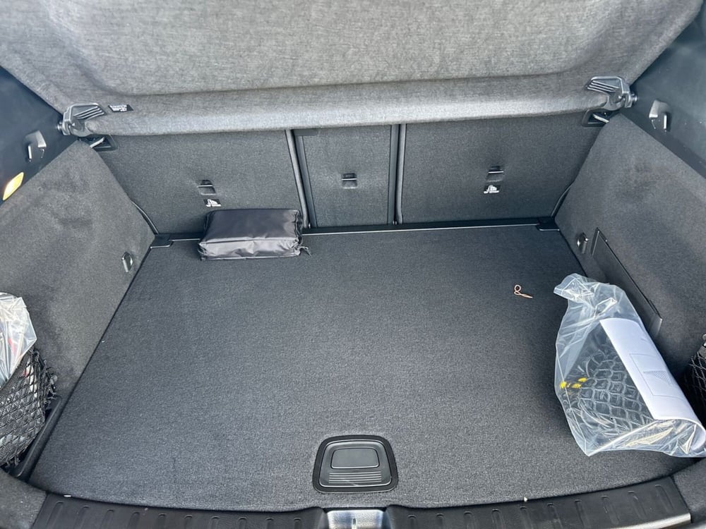 Mercedes-Benz GLA SUV usata a Bari (8)
