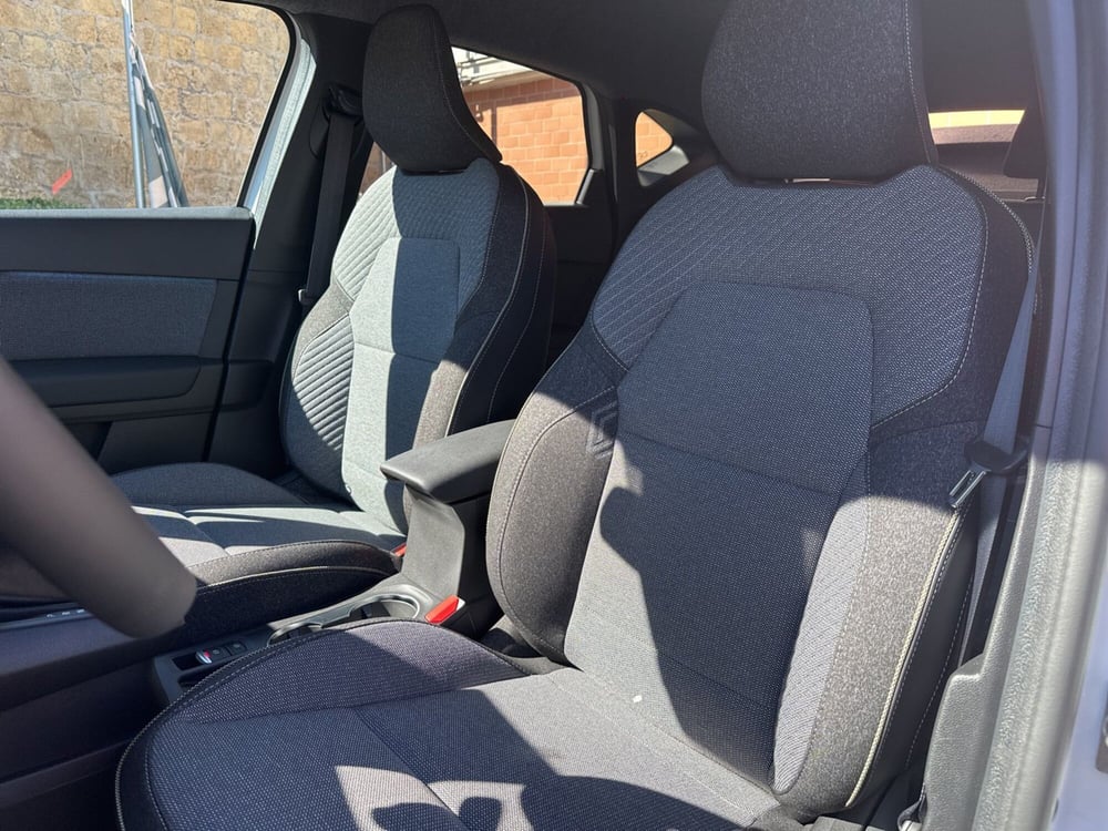 Renault Captur nuova a Napoli (10)