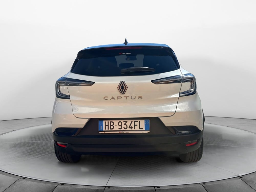 Renault Captur nuova a Napoli (6)