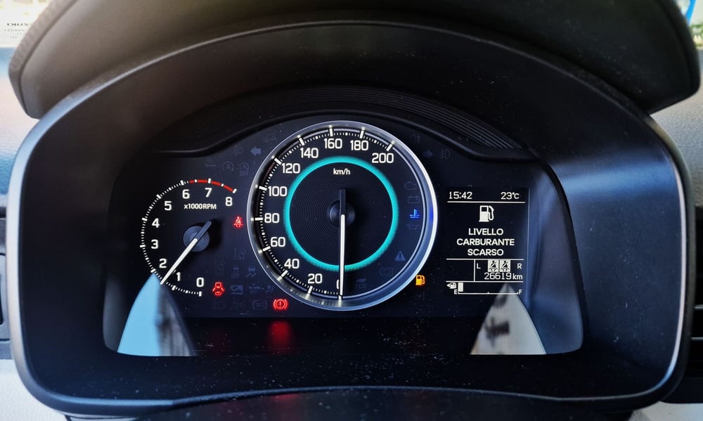 Suzuki Ignis usata a Milano (9)