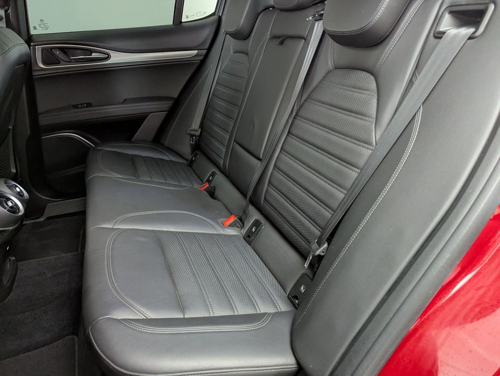 Alfa Romeo Stelvio usata a Bolzano (17)