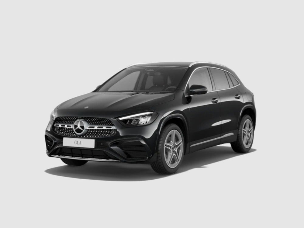 Mercedes-Benz GLA SUV nuova a Rimini