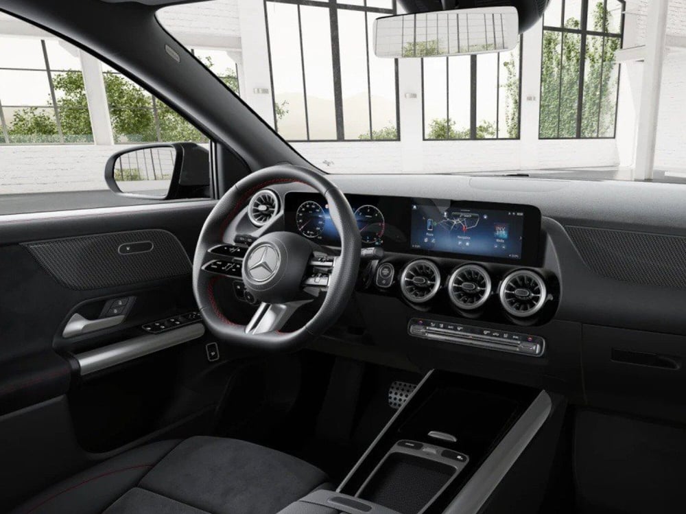 Mercedes-Benz GLA SUV nuova a Rimini (12)