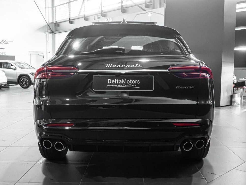 Maserati Grecale usata a Macerata (3)