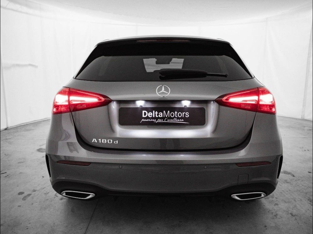 Mercedes-Benz Classe A Sedan nuova a Macerata (3)