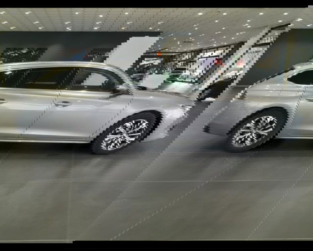 Peugeot 508 SW usata a Bologna (14)