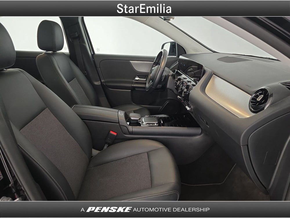 Mercedes-Benz GLA SUV usata a Bologna (17)