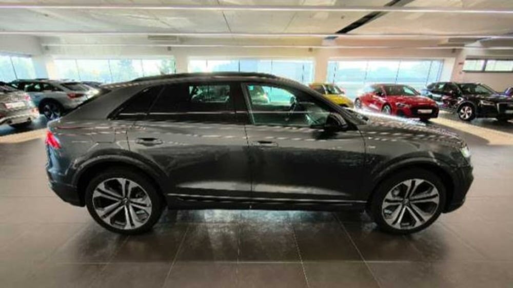 Audi Q8 usata a Bologna (6)