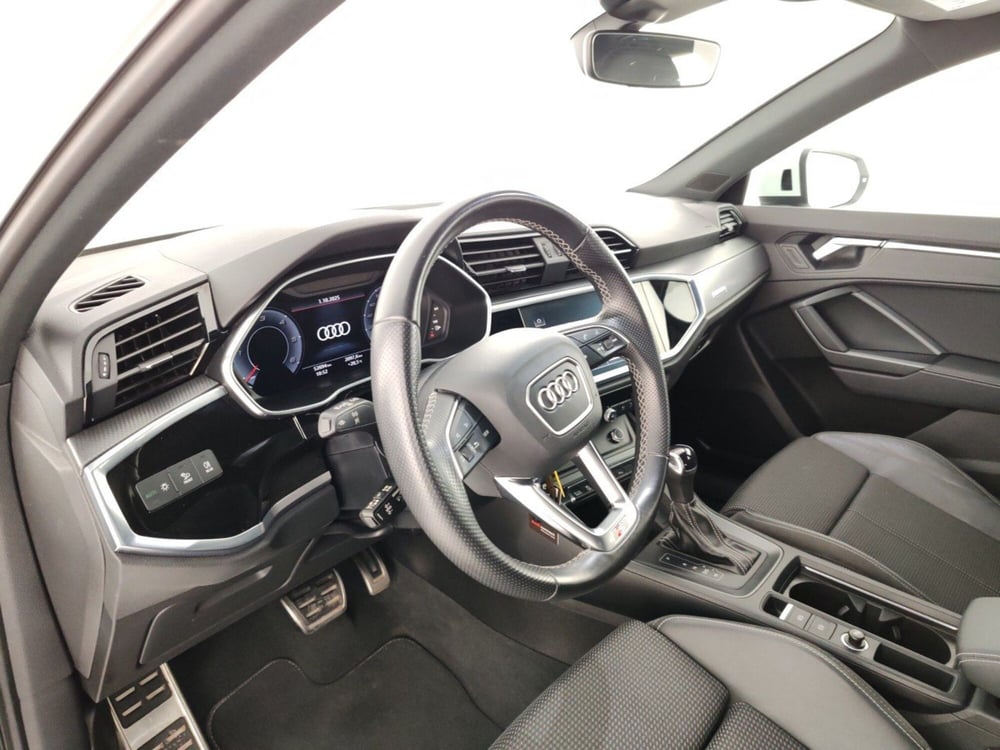 Audi Q3 Sportback usata a La Spezia (8)