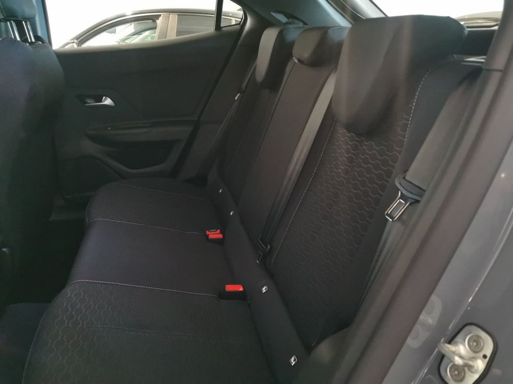 Opel Mokka nuova a Taranto (11)