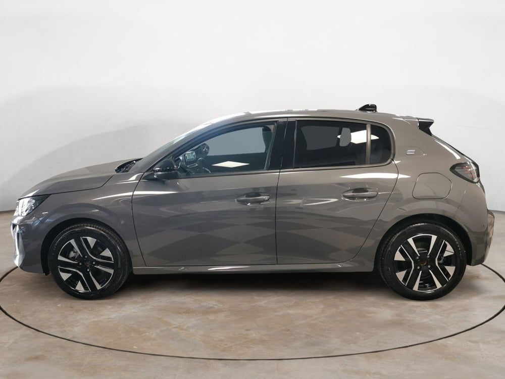 Peugeot 208 nuova a Taranto (6)