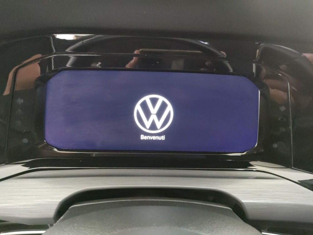 Volkswagen Golf usata a Napoli (14)