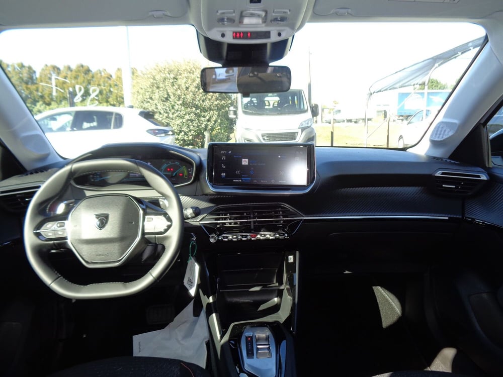 Peugeot 208 nuova a Treviso (11)