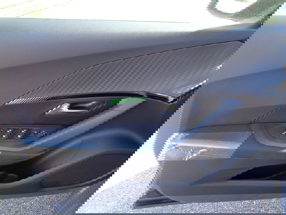 Peugeot 2008 nuova a Treviso (7)