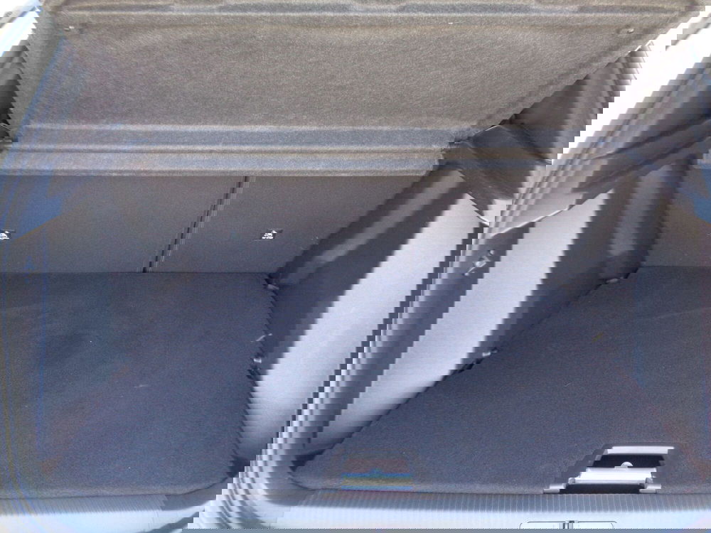 Peugeot 2008 nuova a Treviso (18)