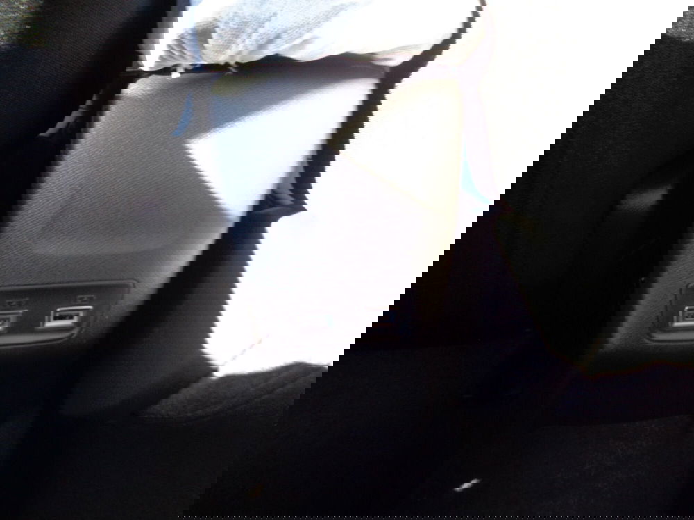 Peugeot 2008 nuova a Treviso (18)