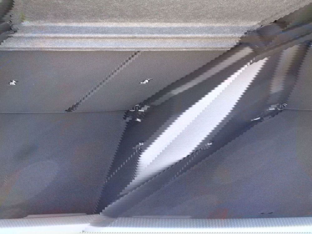 Peugeot 2008 nuova a Treviso (14)