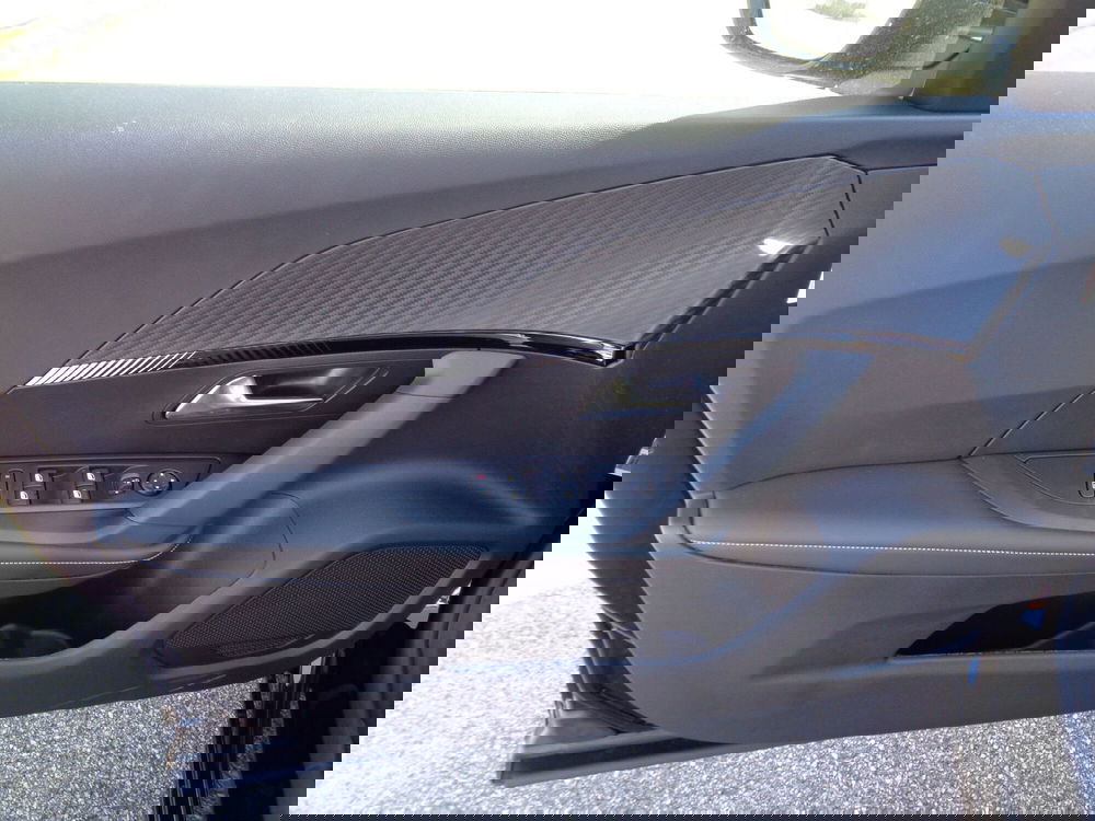 Peugeot 2008 nuova a Treviso (7)