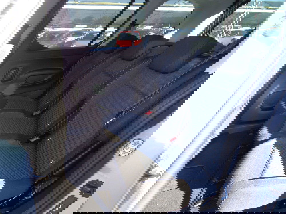 Peugeot Rifter nuova a Treviso (10)