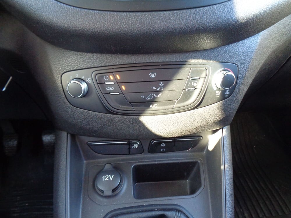 Ford Transit Courier usata a Treviso (12)