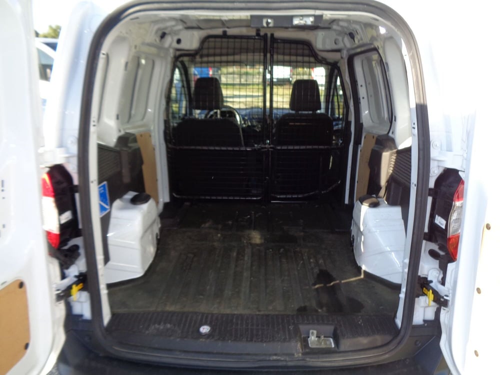 Ford Transit Courier usata a Treviso (13)