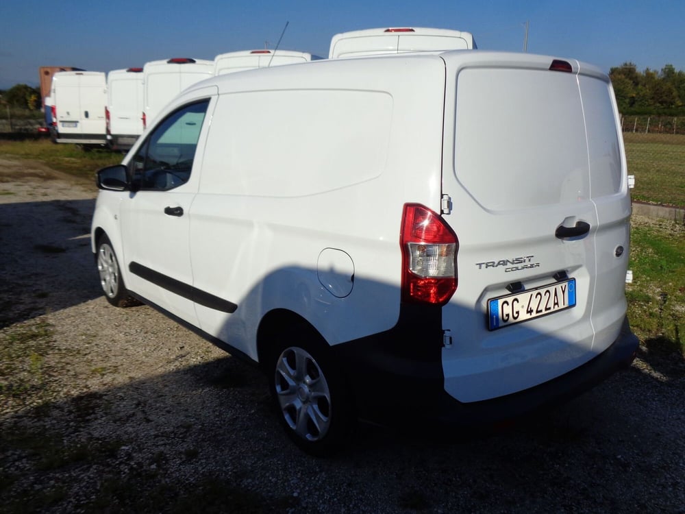 Ford Transit Courier usata a Treviso (2)