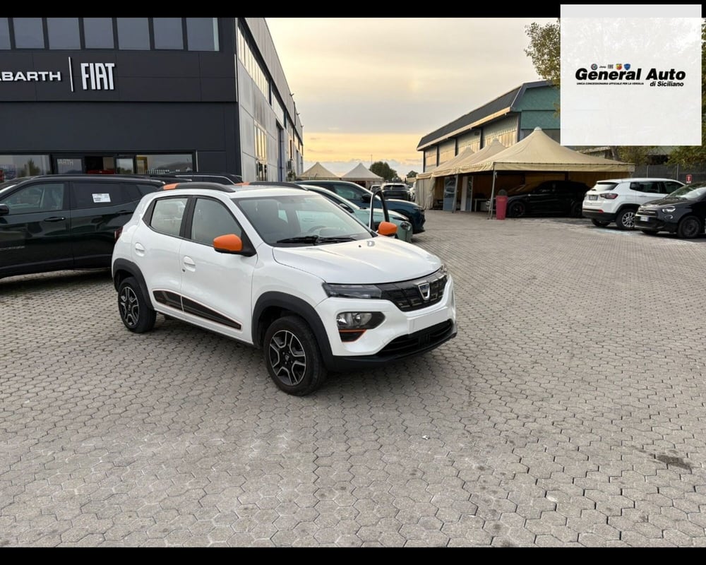 Dacia Spring usata a Lucca