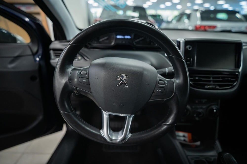 Peugeot 208 usata a Torino (11)