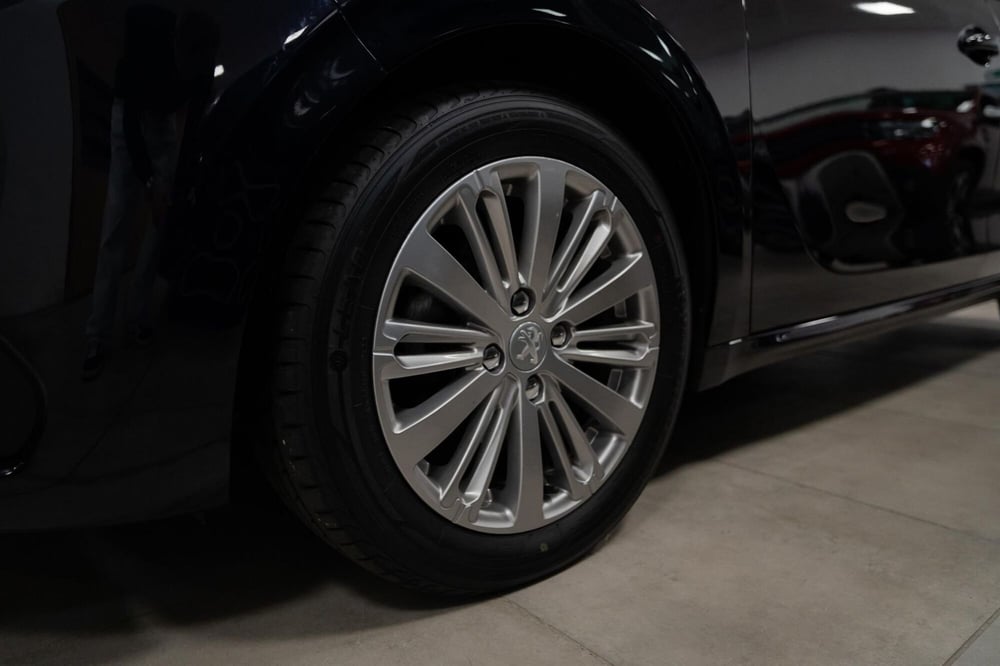 Peugeot 208 usata a Torino (14)