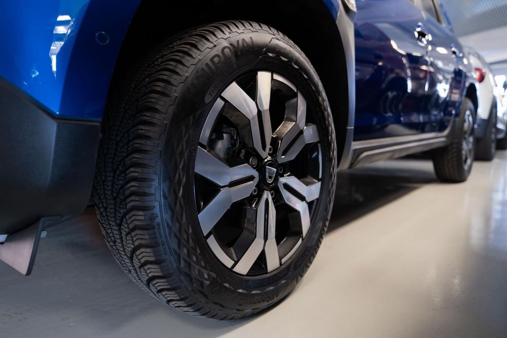 Dacia Duster usata a Torino (14)