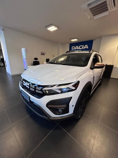 Dacia Sandero Stepway 1.0 TCe ECO-G Expression UP nuova a Firenze
