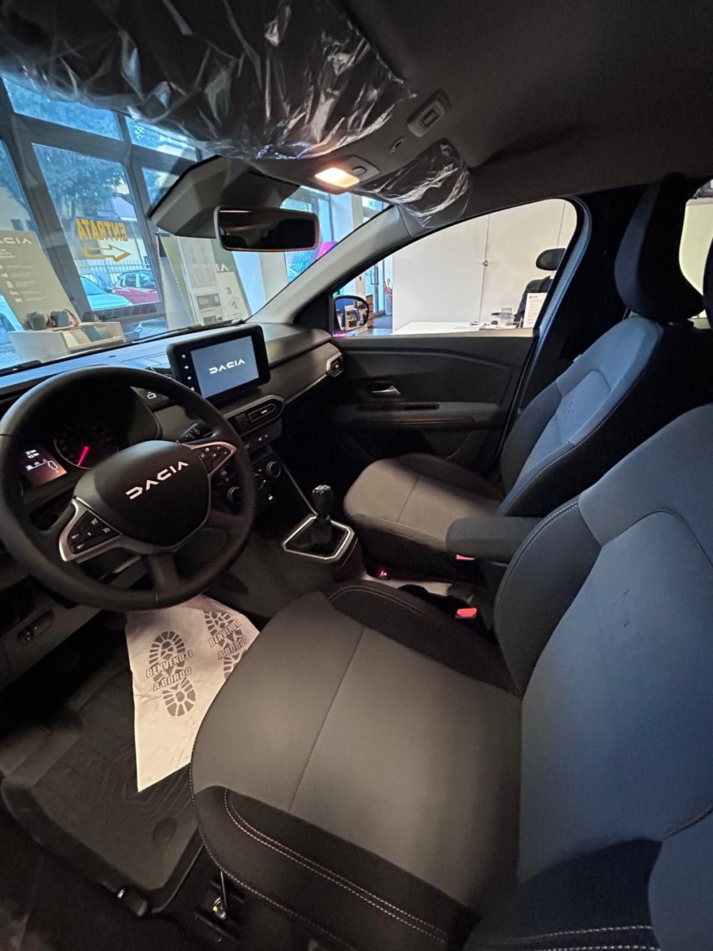Dacia Sandero nuova a Firenze (2)