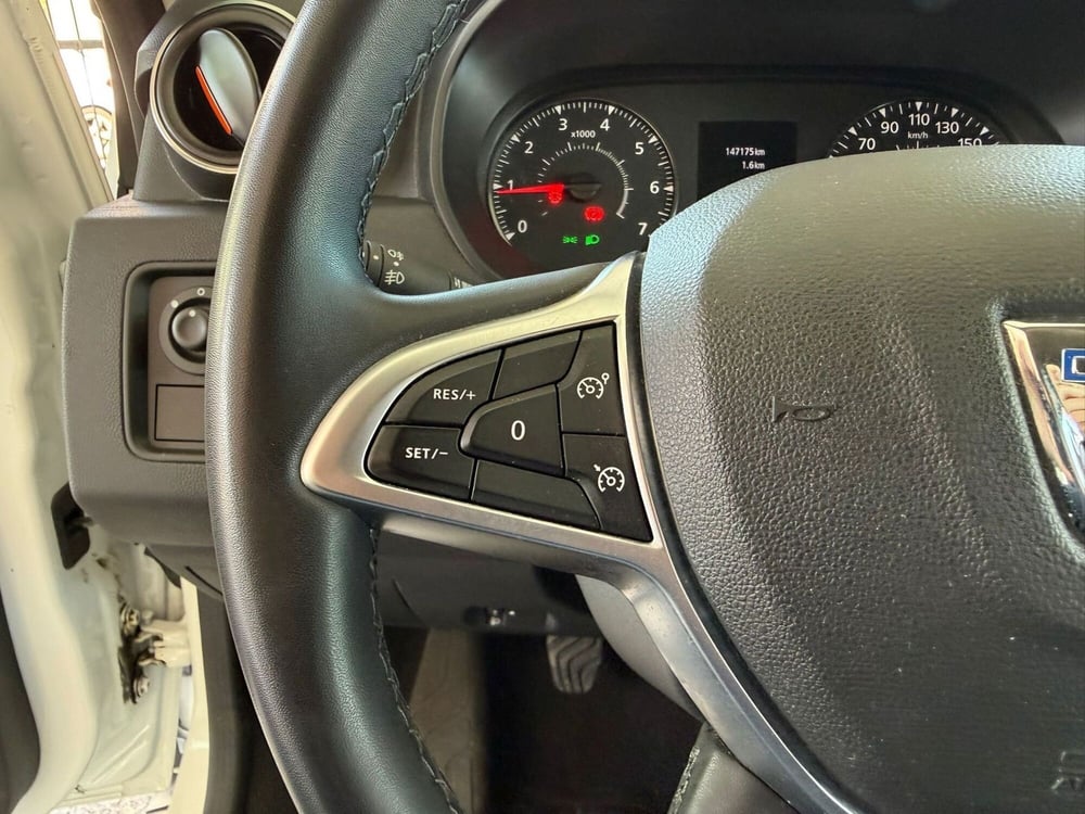 Dacia Duster usata a Brescia (14)