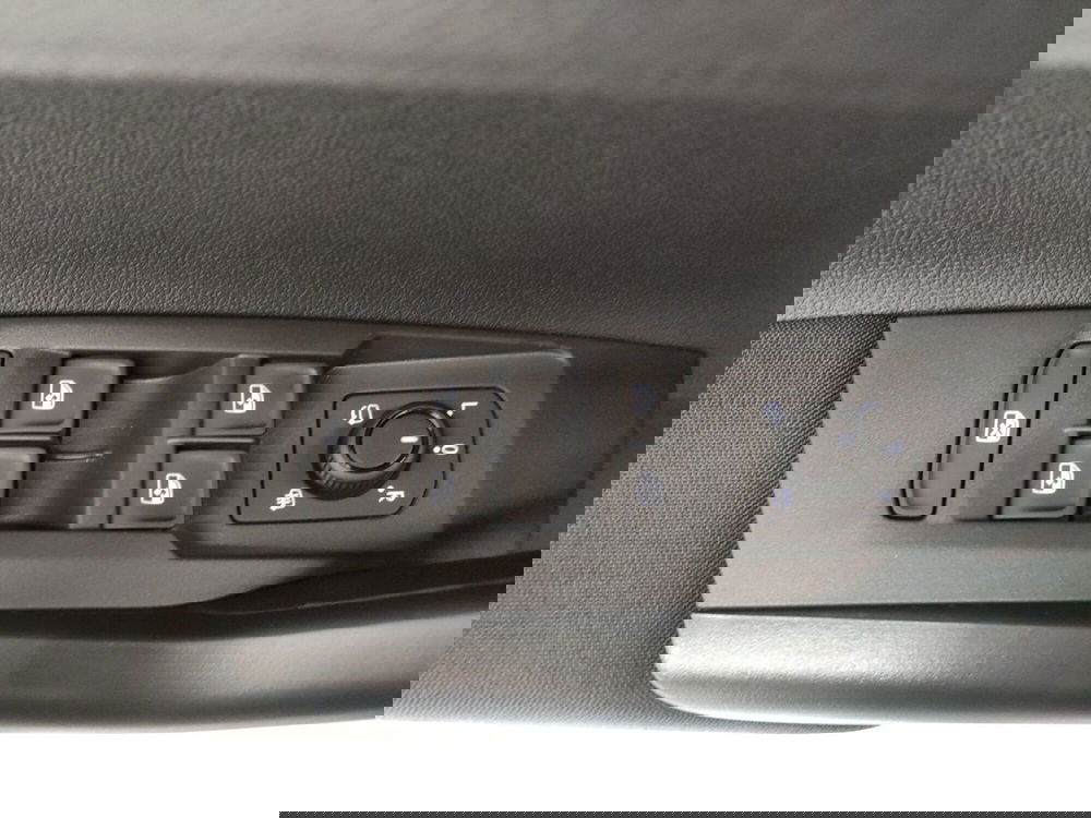 Volkswagen Taigo nuova a Bologna (9)